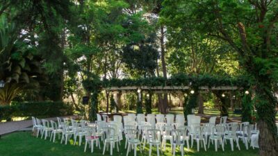 איך לבצע בחירה מוצלחת של גן אירועים לחתונה